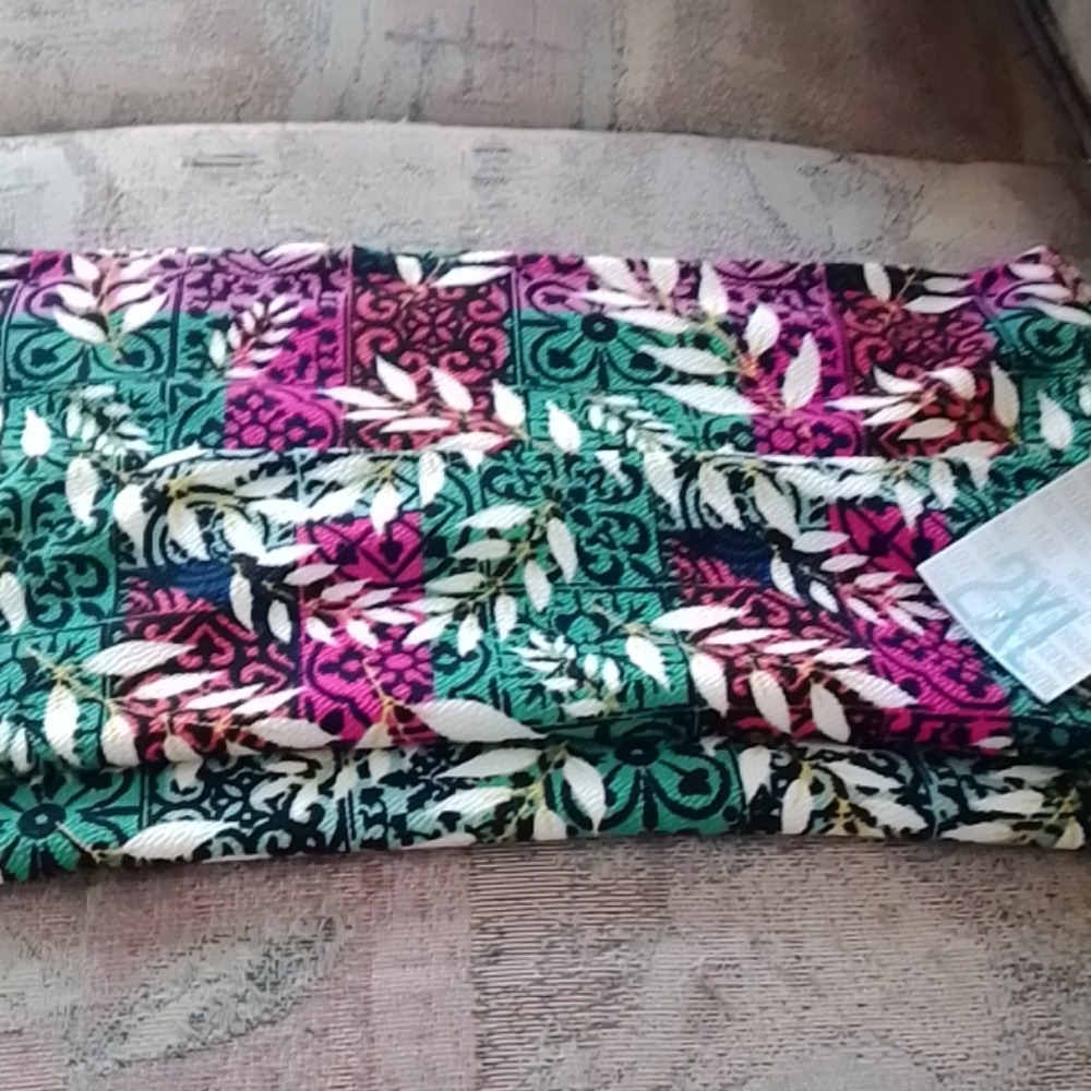 Lularoe 2XL Cassie Skirt